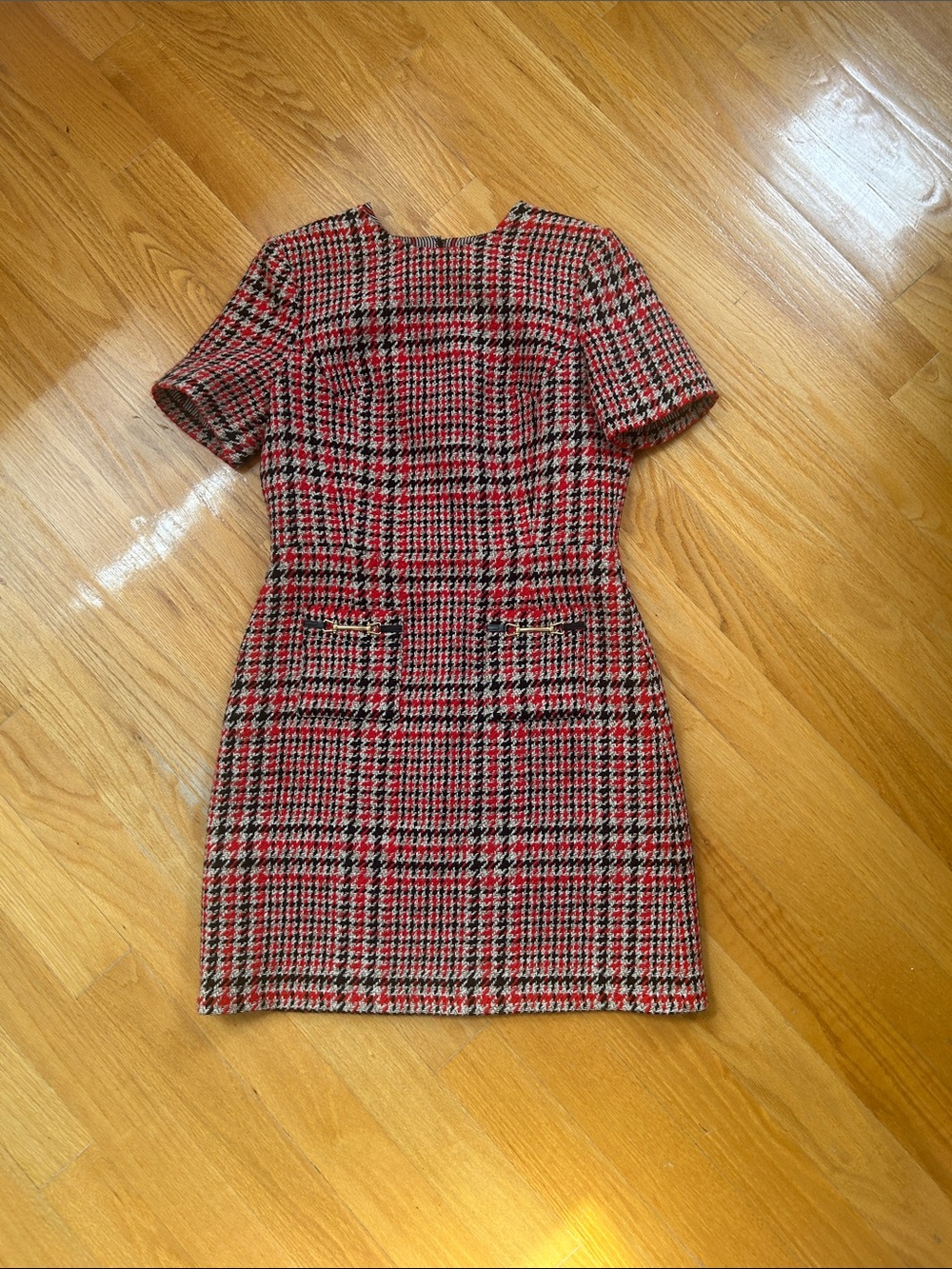 BROOKS BROTGERS Houndstooth Shift Dress in Red and Black